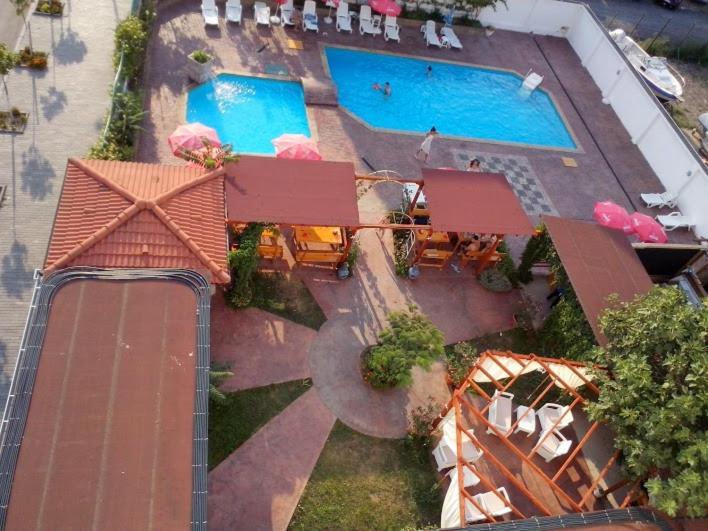 Alba Family Club Hotel Primorsko Exteriér fotografie