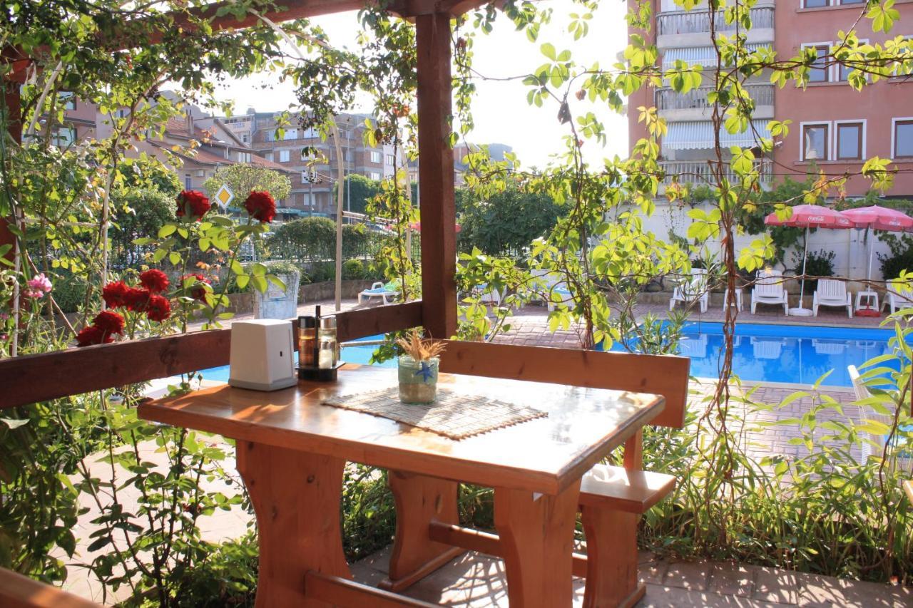 Alba Family Club Hotel Primorsko Exteriér fotografie