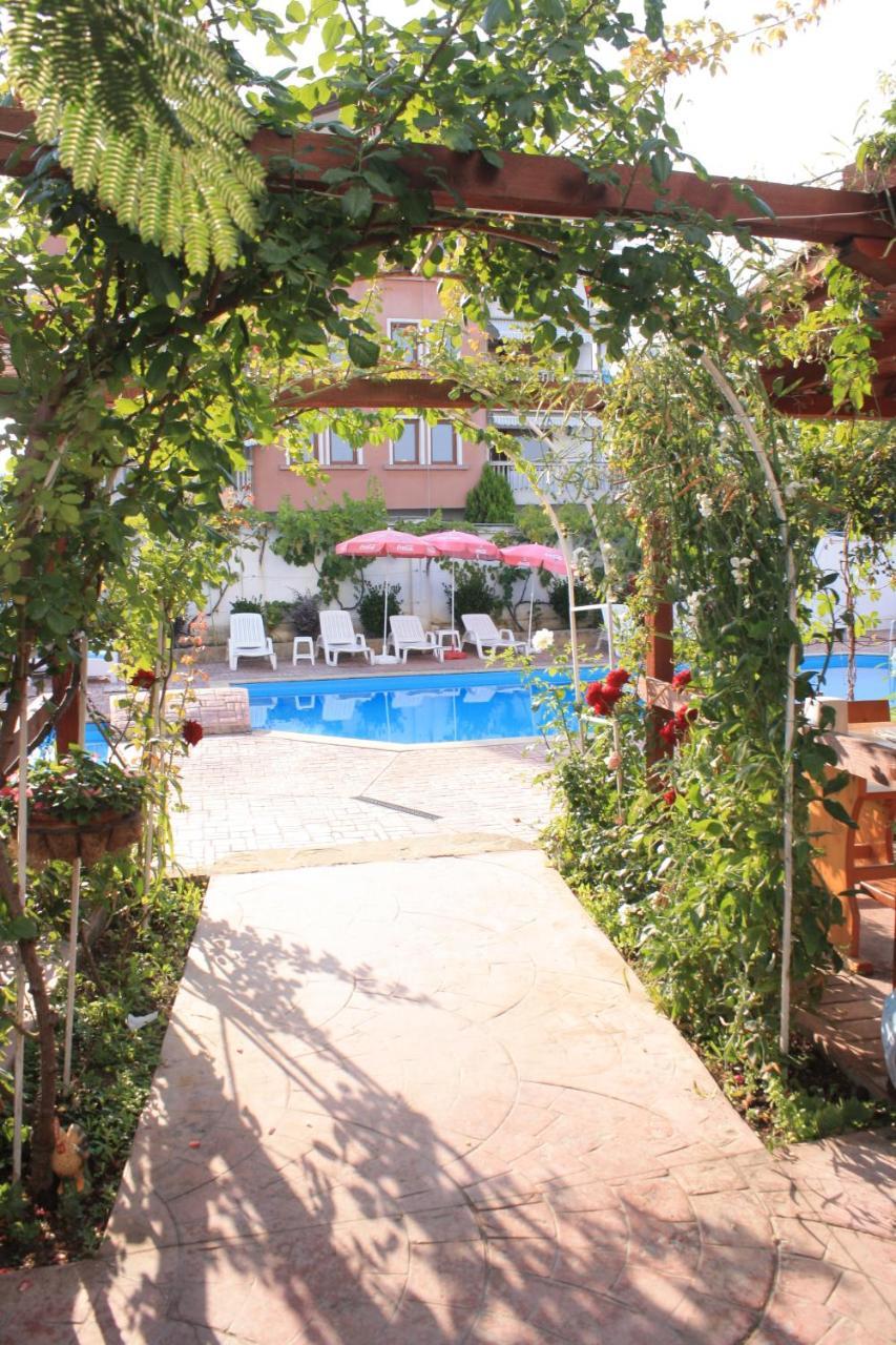 Alba Family Club Hotel Primorsko Exteriér fotografie