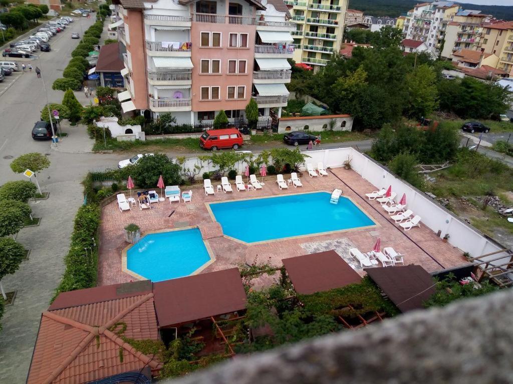 Alba Family Club Hotel Primorsko Exteriér fotografie